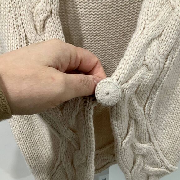 XXi Sleeveless One Button Cardigan Sweater Vest in Cream Size Medium - Picture 5 of 8